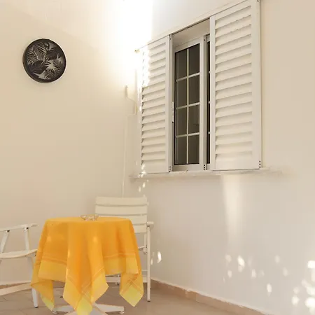 Aerini Avli Διαμέρισμα *